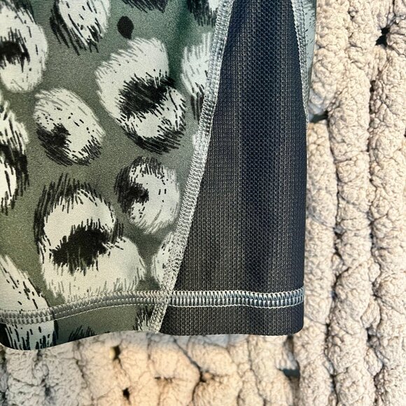 Under Armour Youth XL Cropped Leggings – Bundle of 2 - Picture 10 of 12